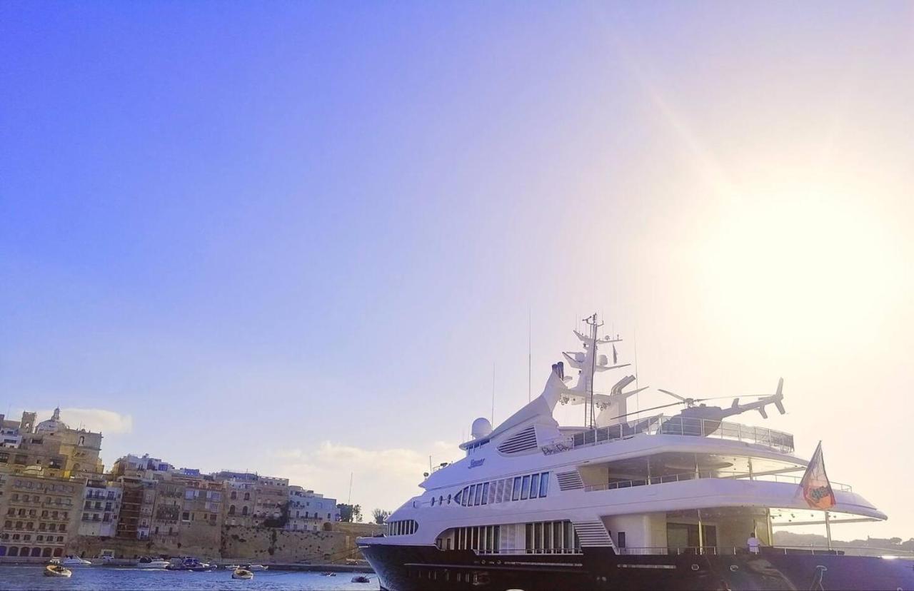 Modern Apt Kalkara Seafront! 외부 사진