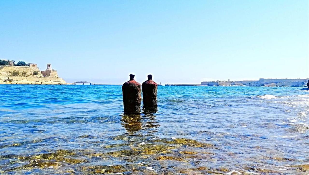 Modern Apt Kalkara Seafront! 외부 사진