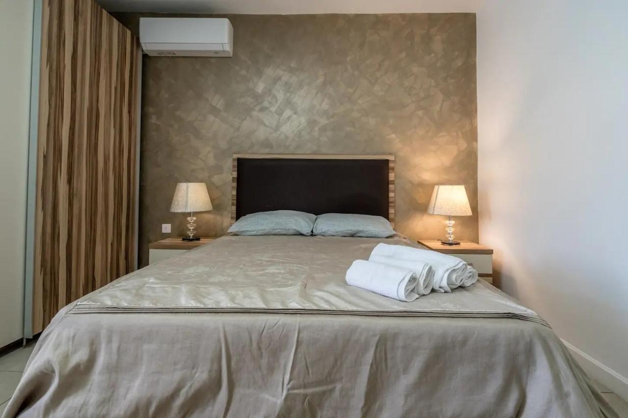 Modern Apt Kalkara Seafront! 외부 사진